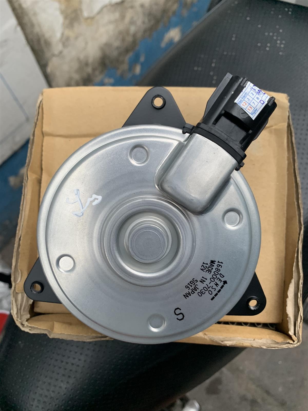 Motor quạt Mazda 2 2019-2022 Denso 