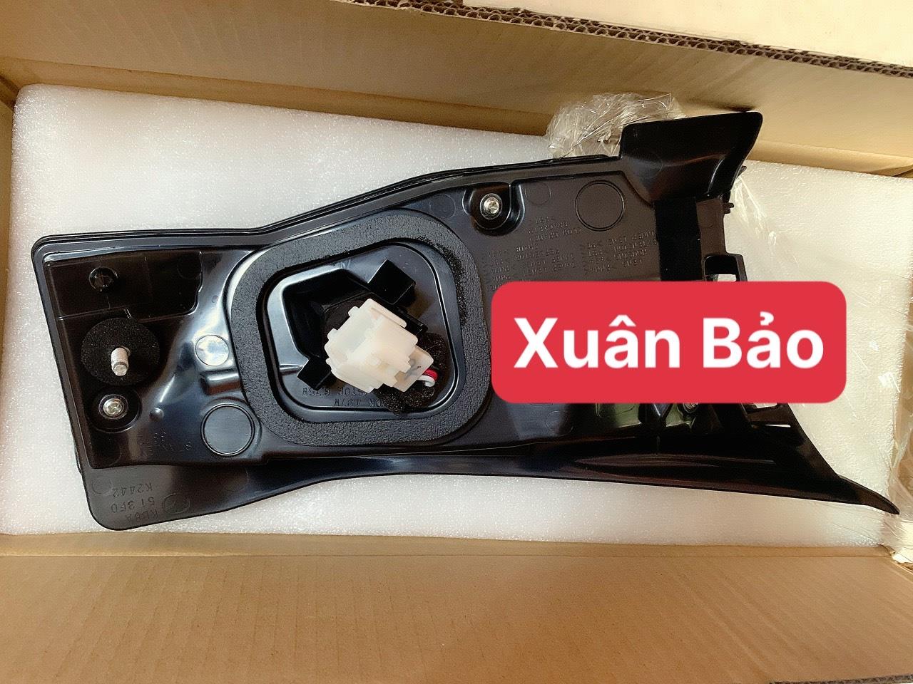 Đèn lái sau trong Mazda CX5 2018-2022 RH Changan 