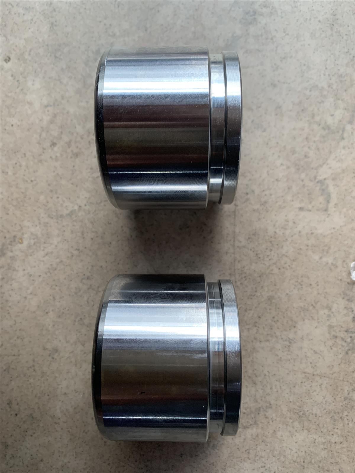 Piston thắng trước Mazda CX5 TH