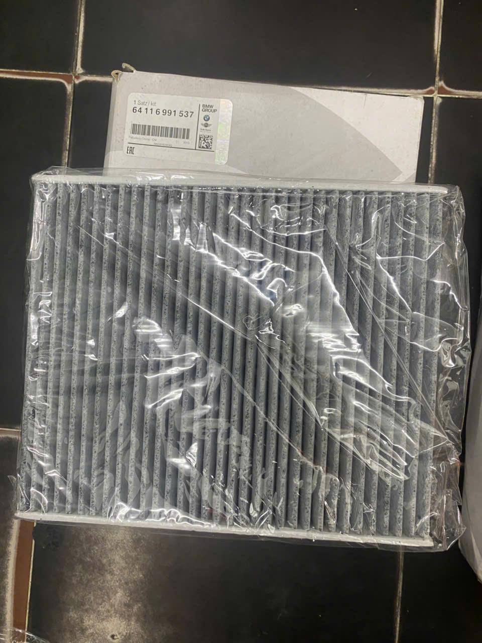 Lọc gió máy lạnh BMW F10, F07, F11 2009-2015 CH