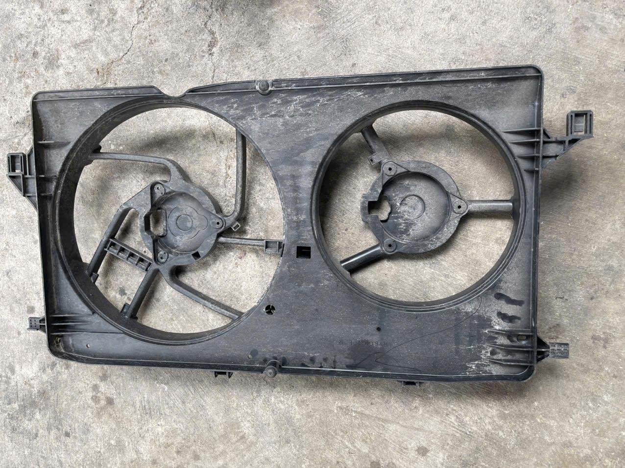 Lồng quạt Ford Transit 2009-2020 CH