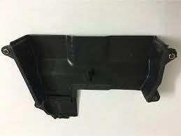 Nắp đậy cam trên, dưới Ford Laser 1.8, Mazda 323 TH