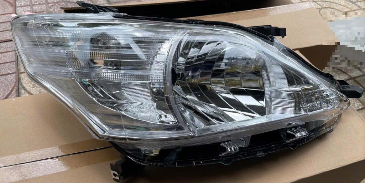 Đèn pha Toyota Innova 2012-2015 LH/RH TH