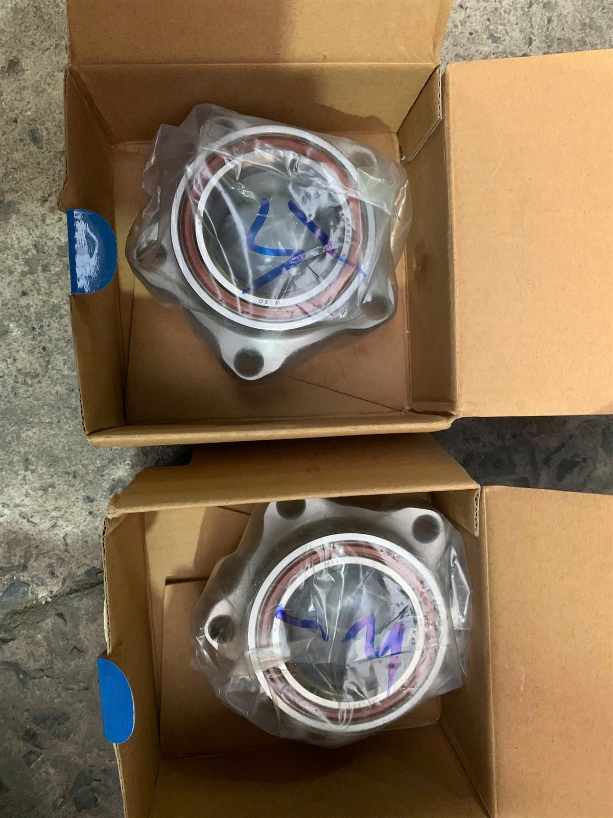 Bạc đạn bánh trước Ford Transit 2012-2024 TH 