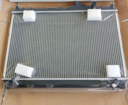 Két nước Toyota Zace 2000-2003 TH