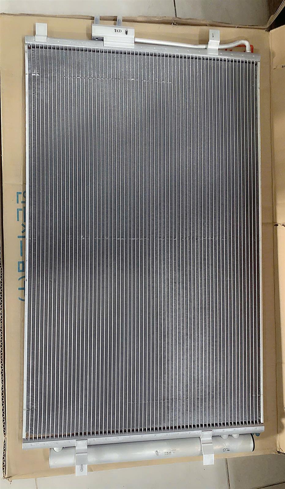 Dàn nóng Hyundai SantaFe 2013-2018, SantaFe XL 2019 TH( máy Xăng)