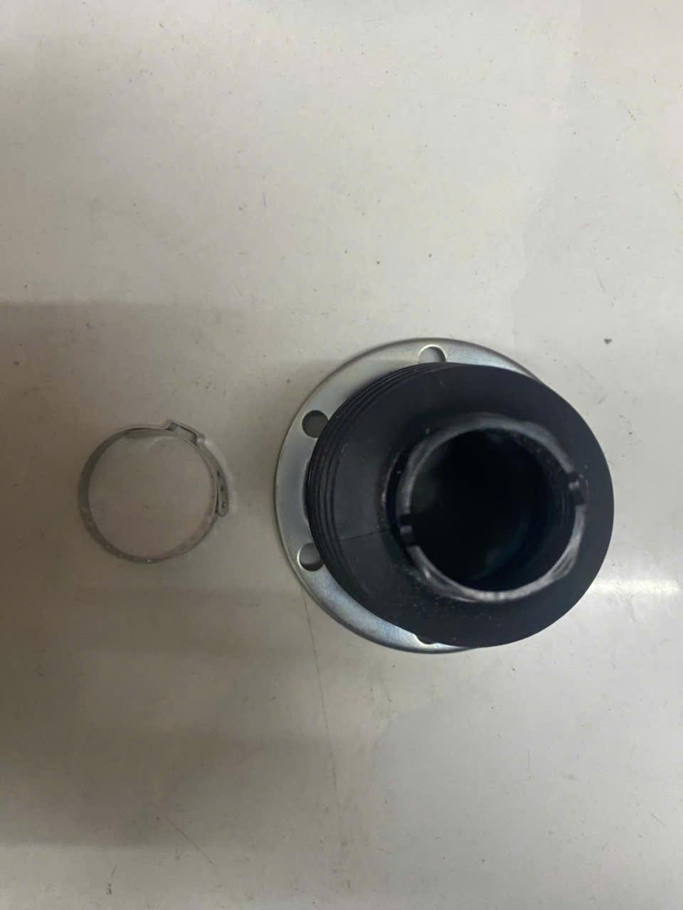 Chụp bụi lap dọc Ford Escape 3.0 TH