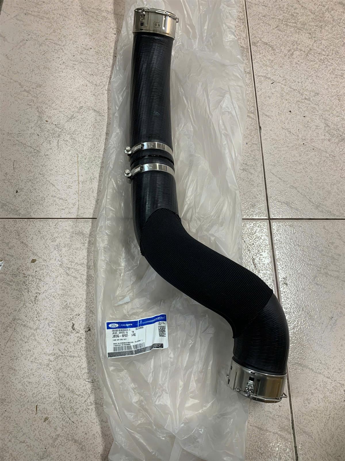 Ống gió turbo Ford Ranger 2.0 2018-2022, Everest 2.0 2018-2022 CH( ống dài)