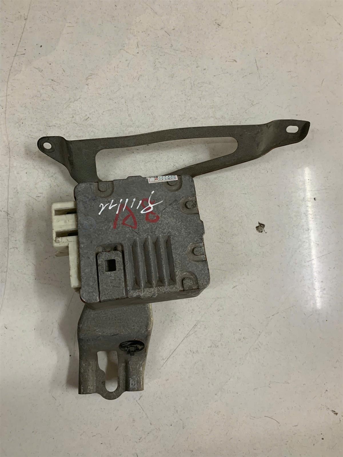 Hộp trợ lực lái Toyota Altis, Yaris, Lexus IS 2.5 2006 Tháo