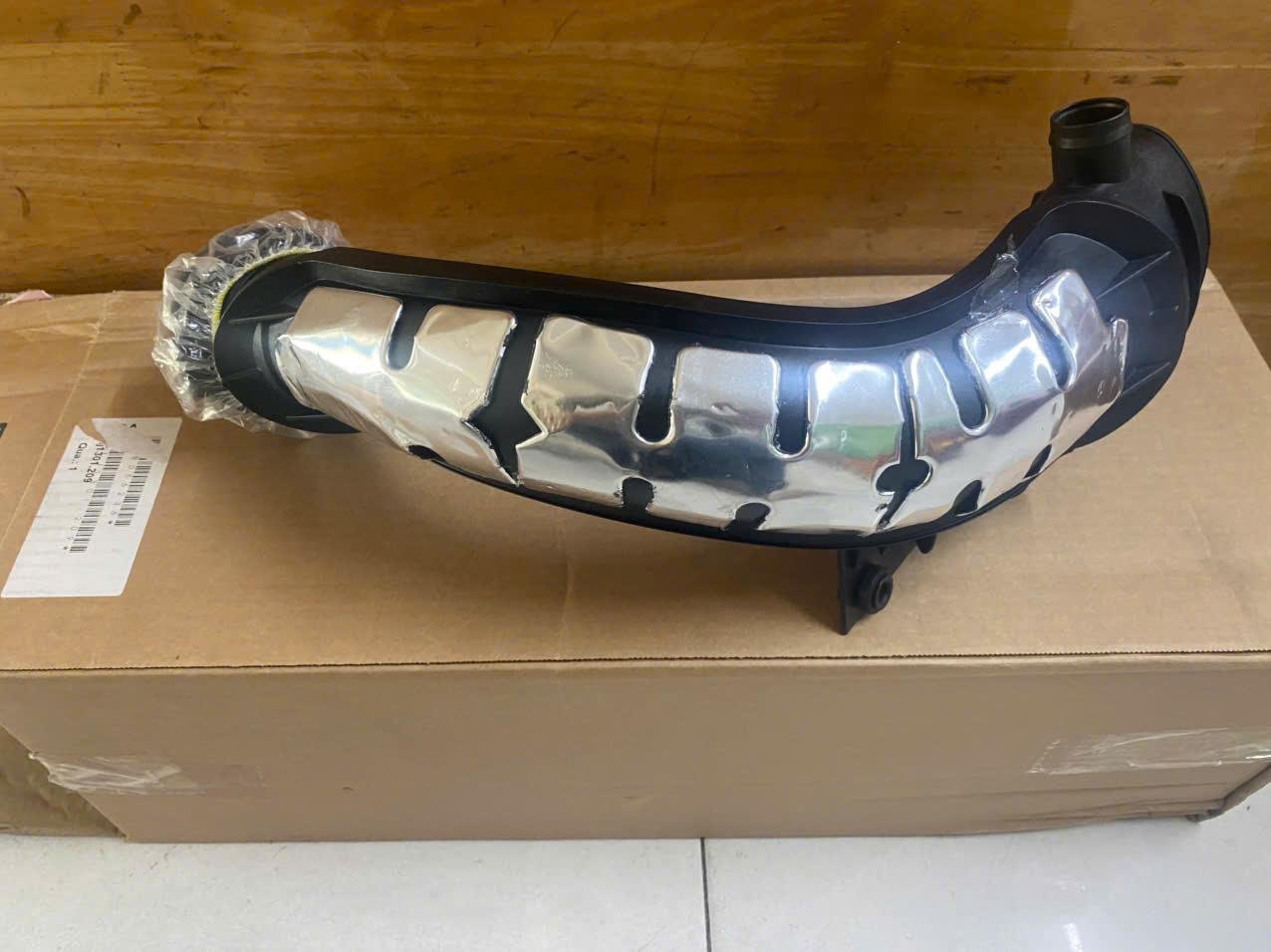 Ống gió Land Rover Range Rover Evoque 2012 CH