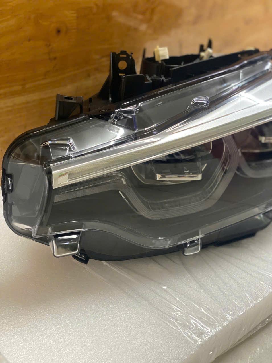 Đèn pha BMW 420I F32 F33 F36 M3 M4 TH 