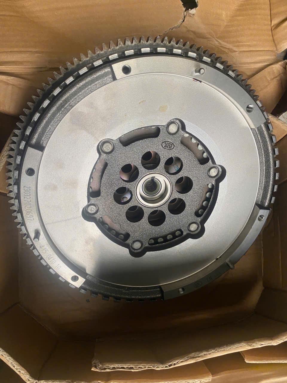 Bánh đà Ford Ranger 2.5 2009, Everest 2009 CH