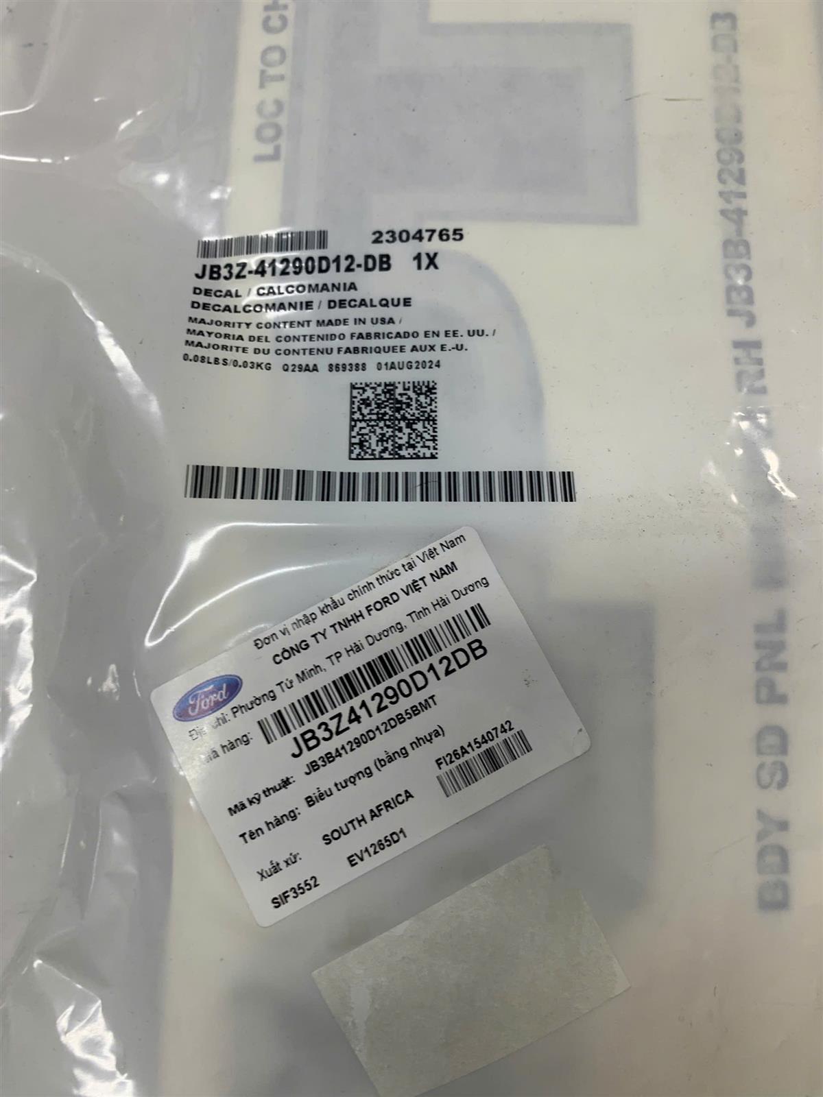 Tem chữ Raptor hông xe Ford Ranger Raptor CH