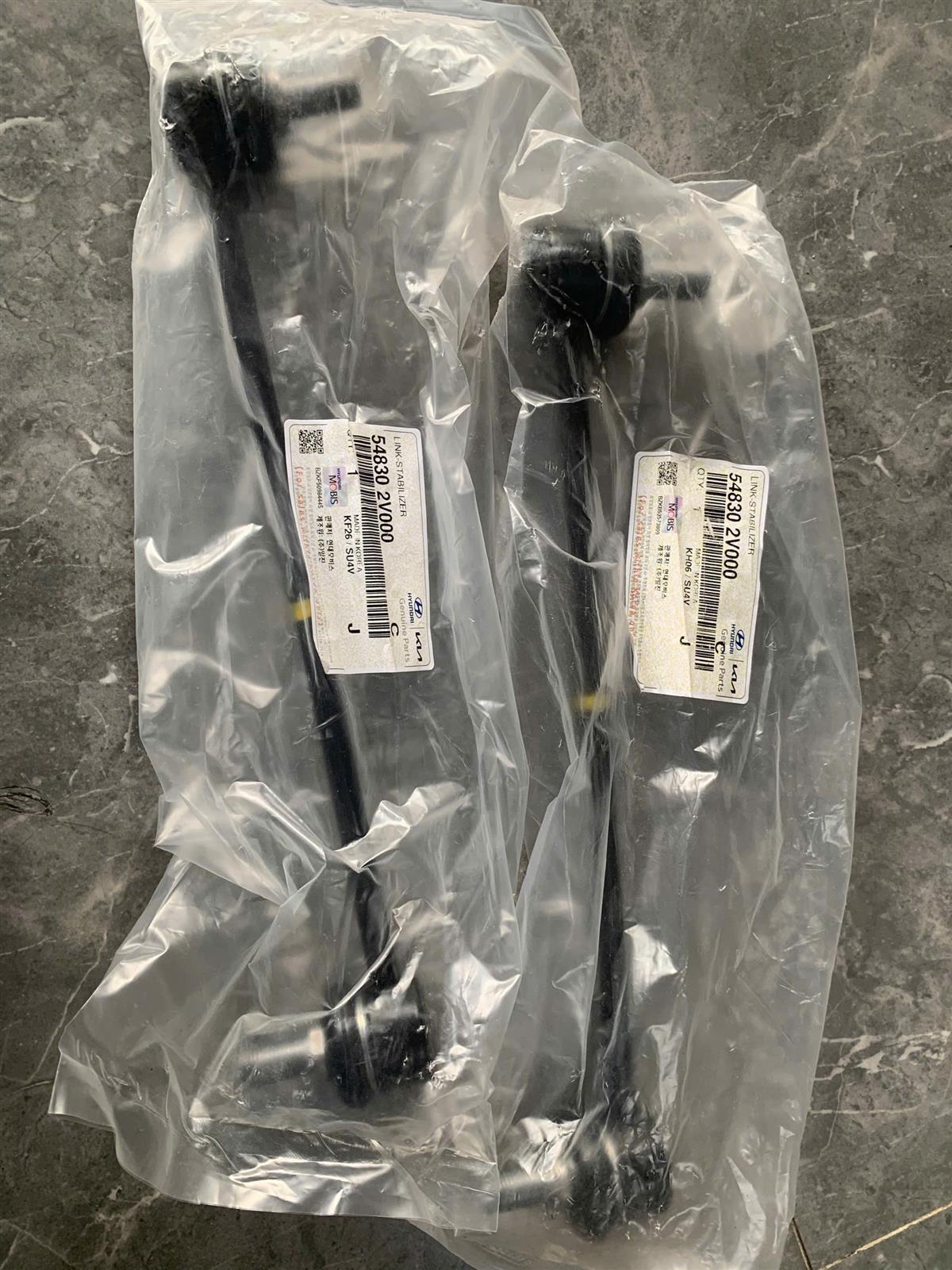 Rotuyn cân bằng trước Ford Transit 2008-2022, Corolla Altic, Hyundai Accent 2011-2018, Soluto, K3, Cerato CH