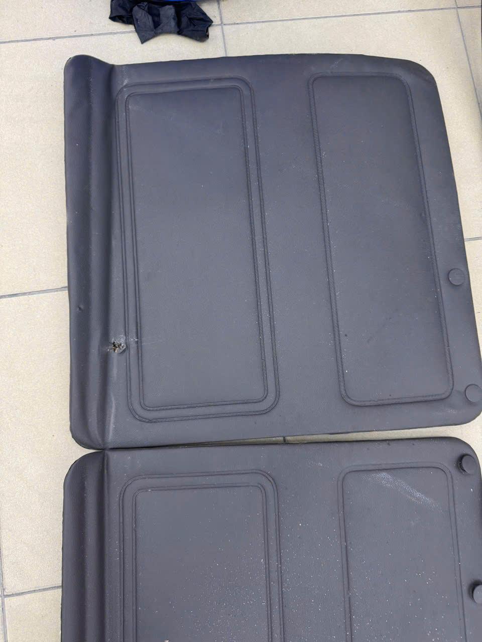 Tappy cửa sau Ford Transit 2012-2022 TH