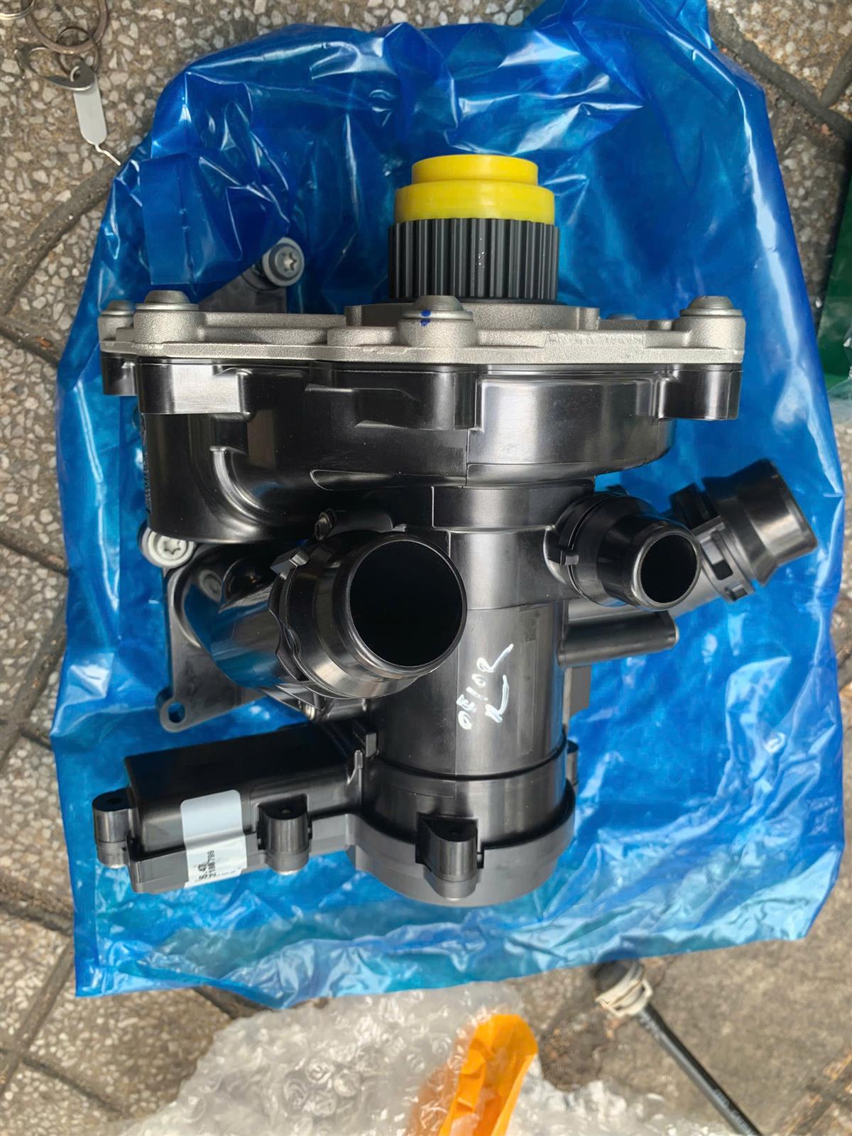 Bơm nước Audi A4, A6, Q5 2019 Inn