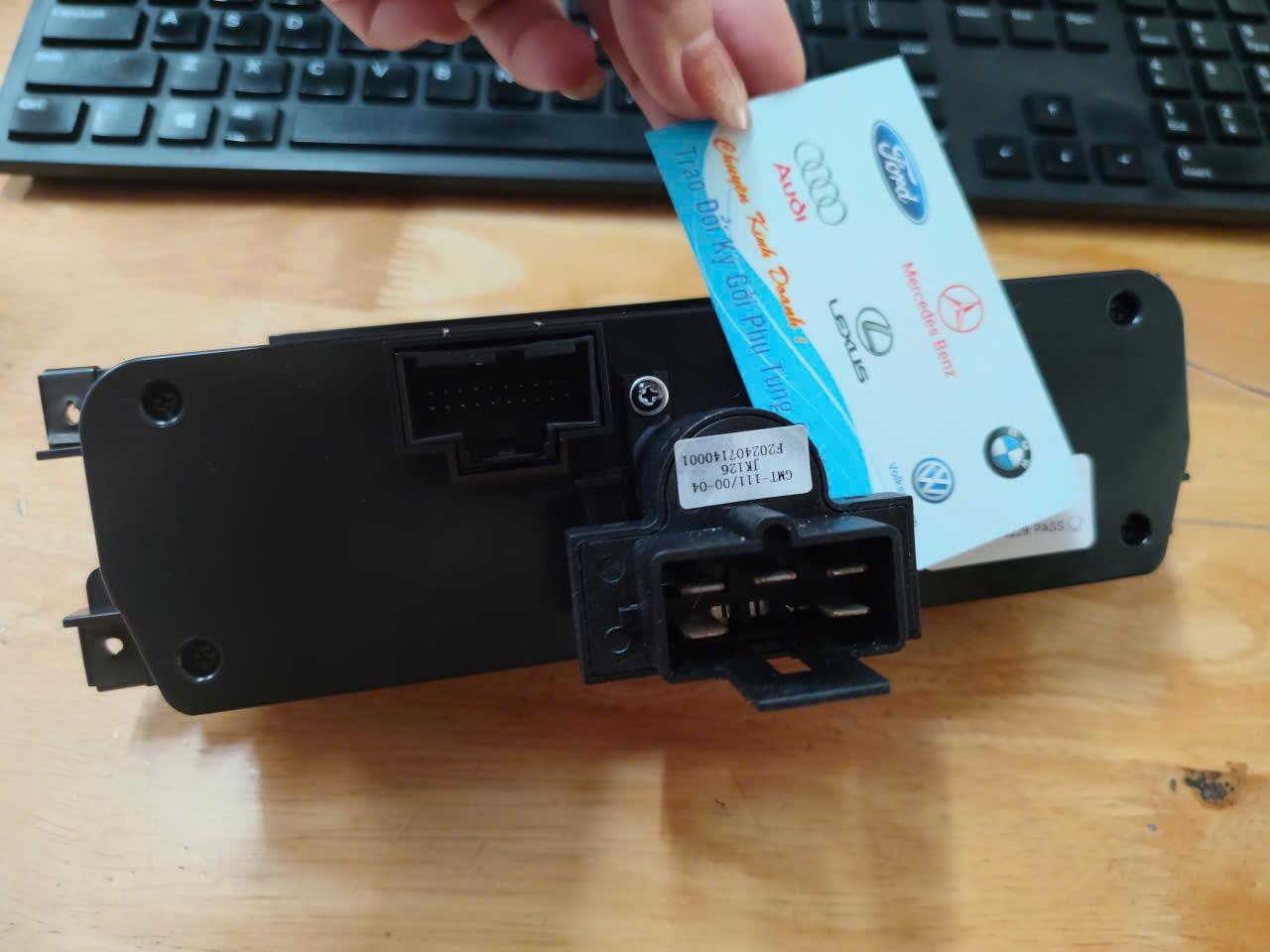 Công tắc chỉnh lạnh taplo Ford Transit 2012-2022 CH 