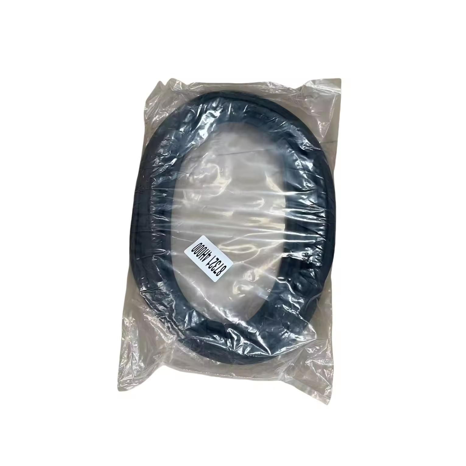 Ron khung cốp sau Hyundai Starex CH