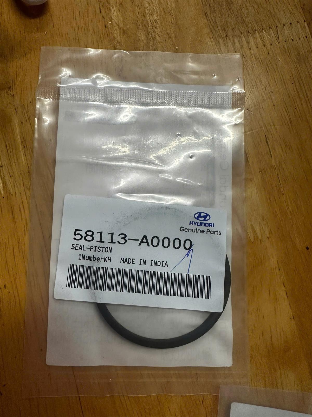 Phốt Piston thắng sau Hyundai Cerato, Avante CH