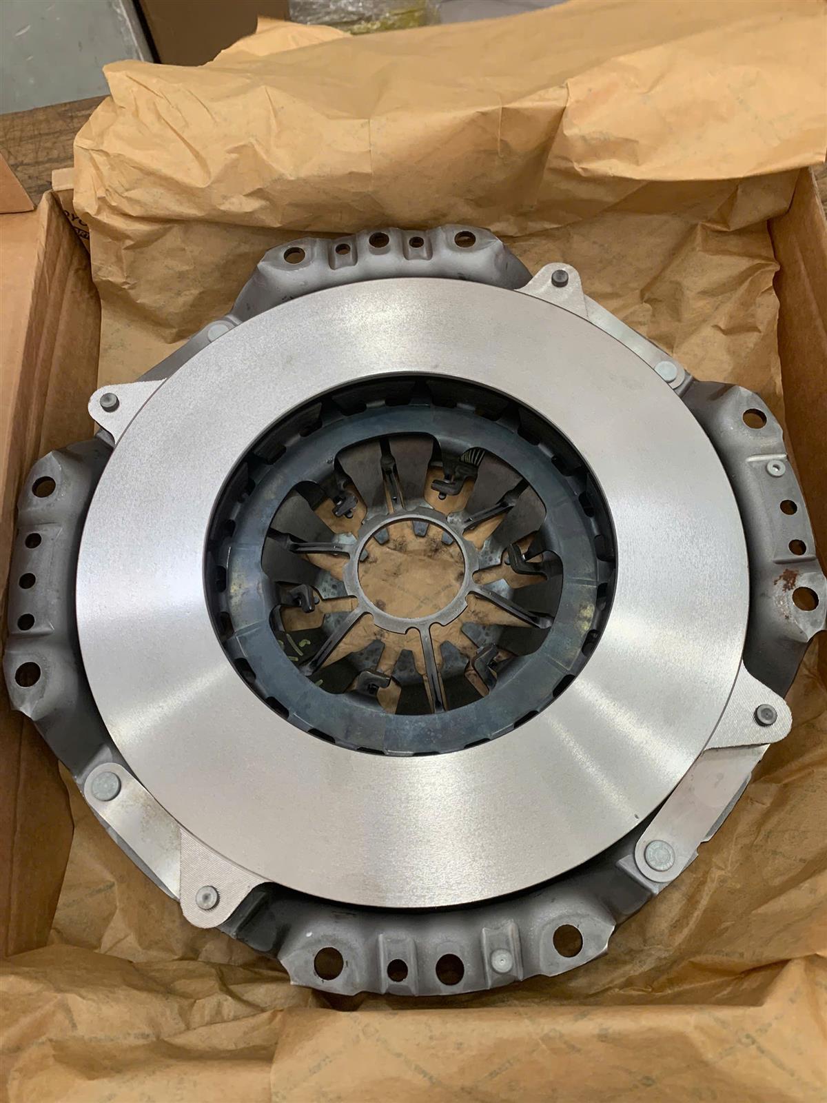 Mâm ép Toyota Land cruiser 1995-2006 CH