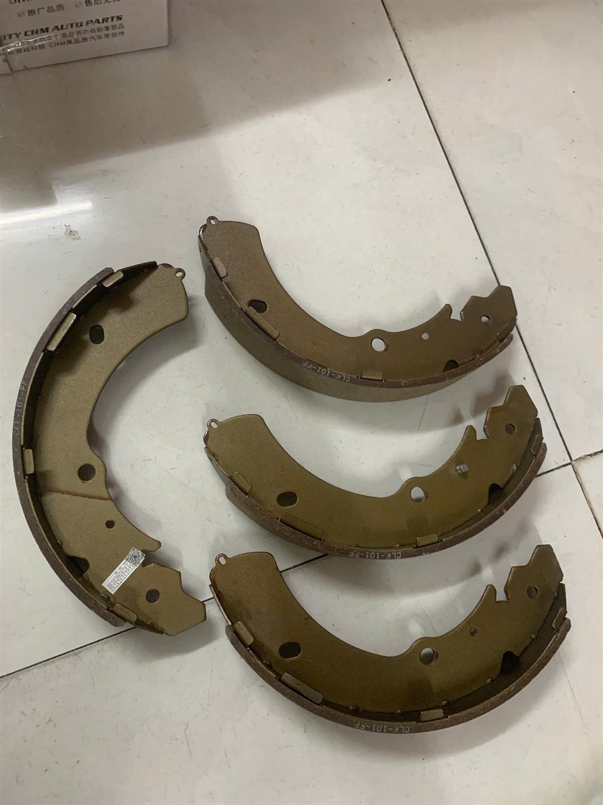 Má phanh sau Isuzu Dmaz 2007-2011 TH