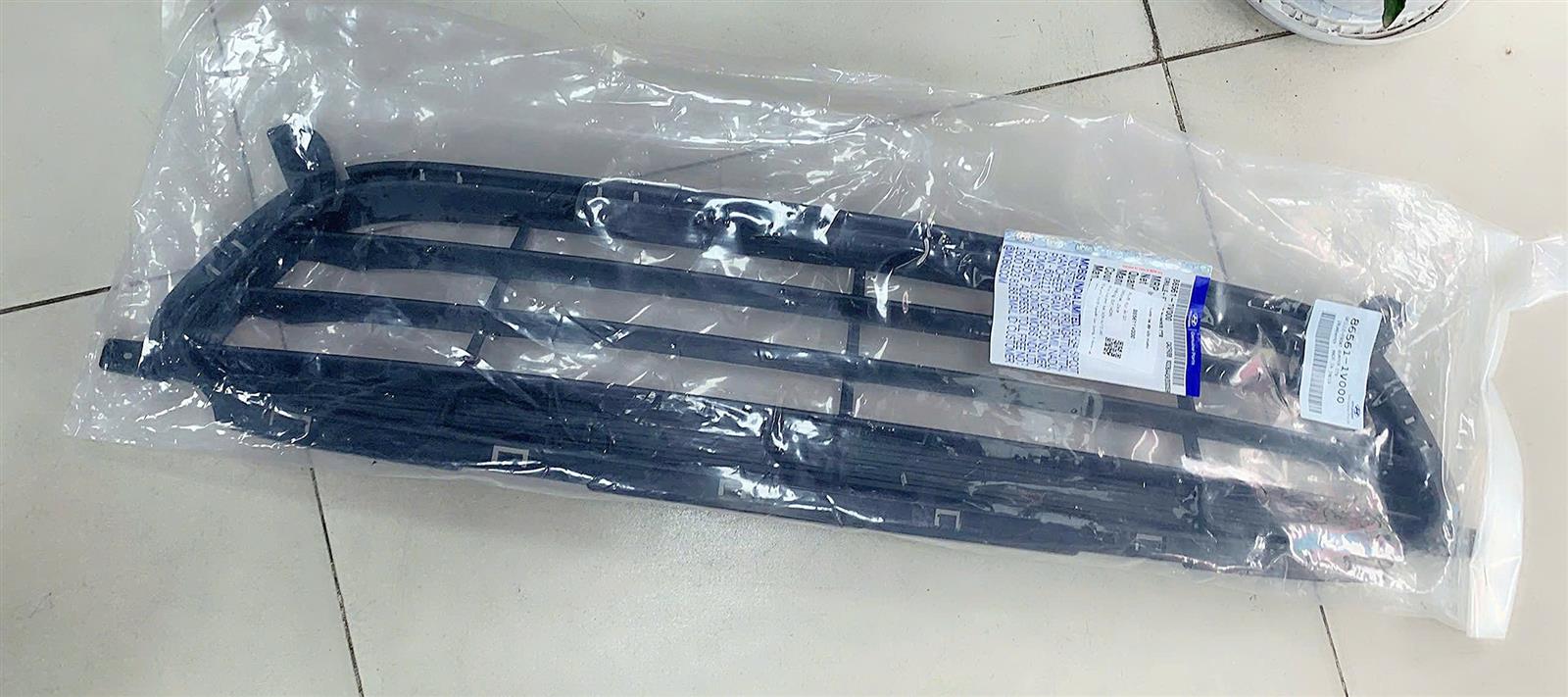 Lưới cản Hyundai Accent 2011-2018 CH