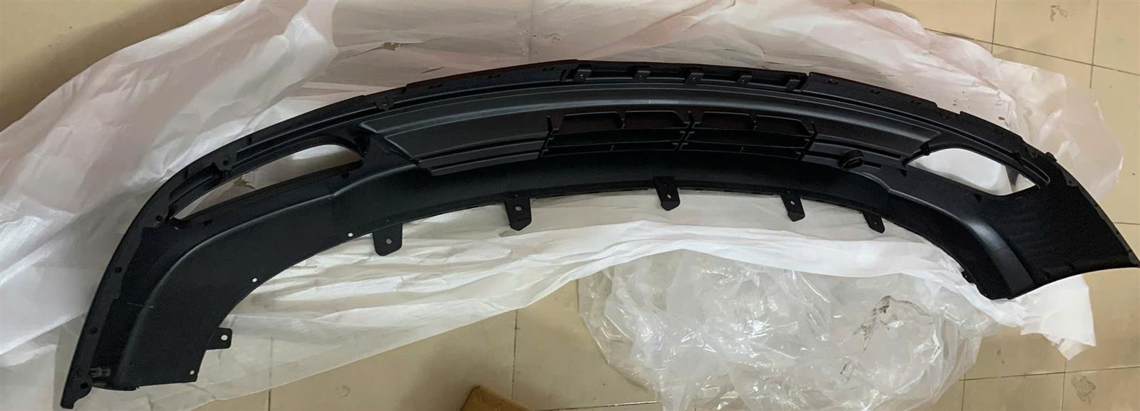 Cản trước Hyundai Starex 2008 TH