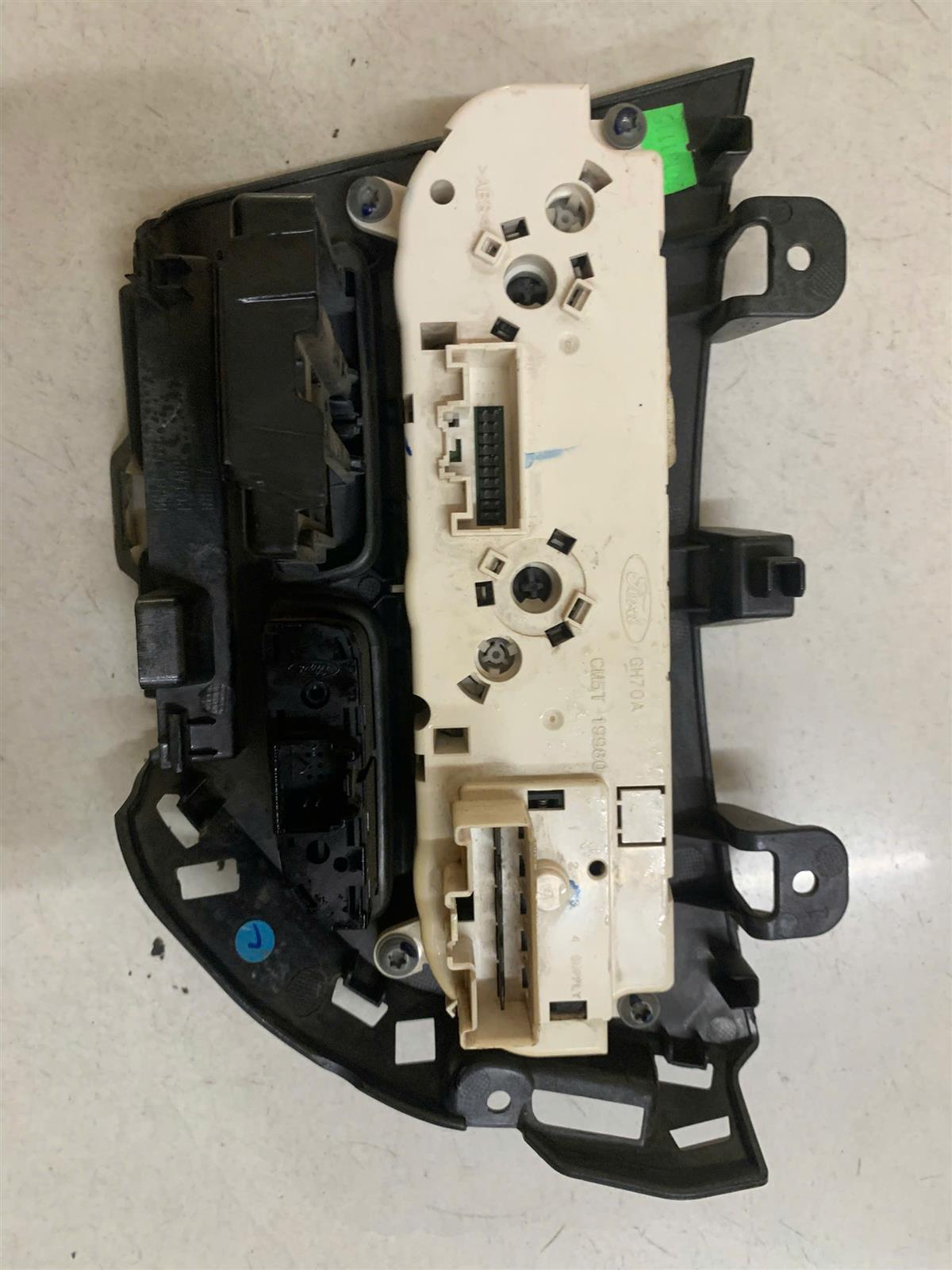 Công tắc chỉnh lạnh taplo Ford Focus 2012-2015 Bãi