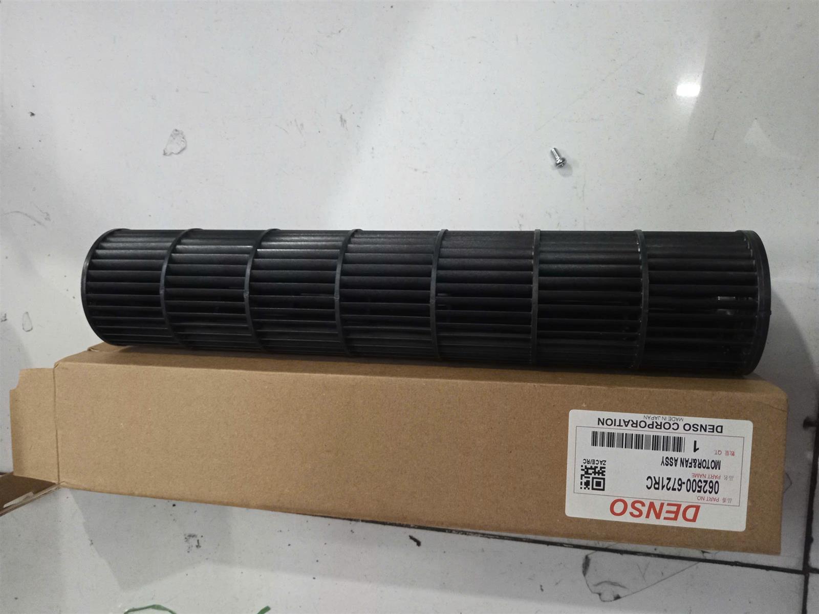 Cánh quạt dàn lạnh sau Toyota Zace CH