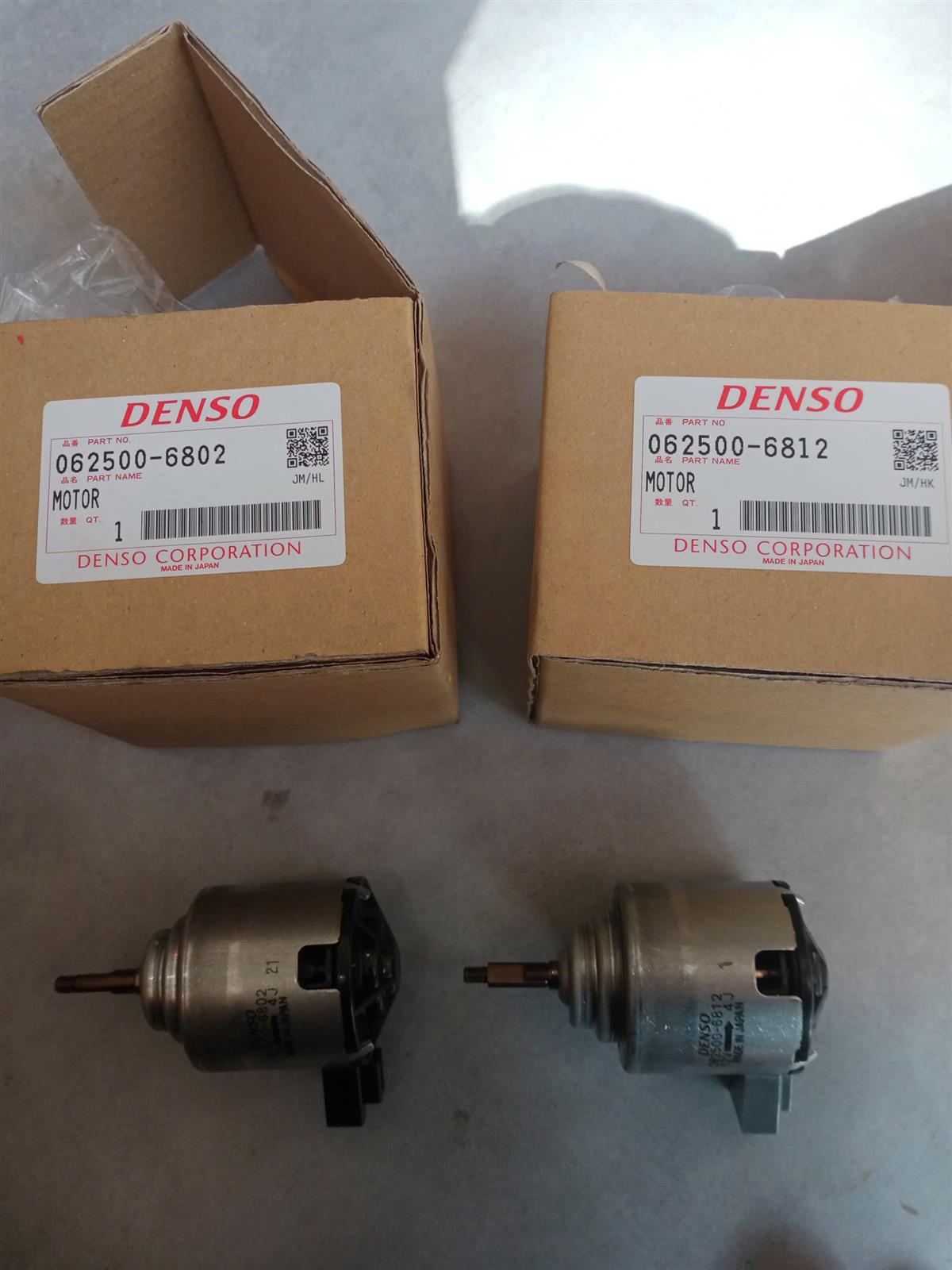 Motor quạt giải nhiệt động cơ Toyota Hiace máy xăng Denso