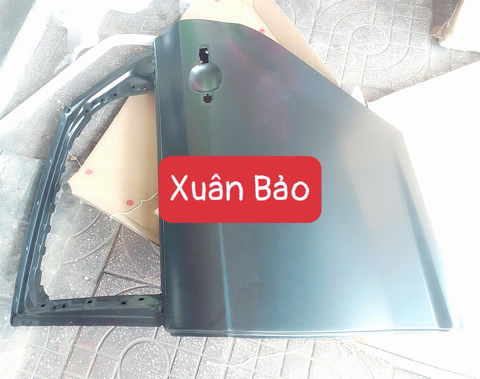 Cánh cửa sau Ford Everest 2007-2014 CH