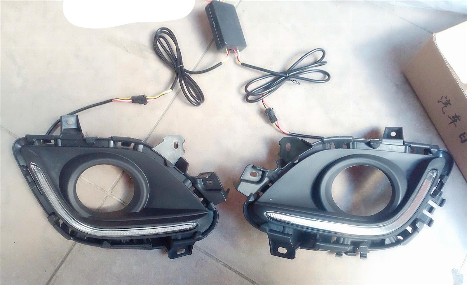 Curon đèn cản trước + đèn xinhan Mazda 6 2014-2018 TH(1 cặp)