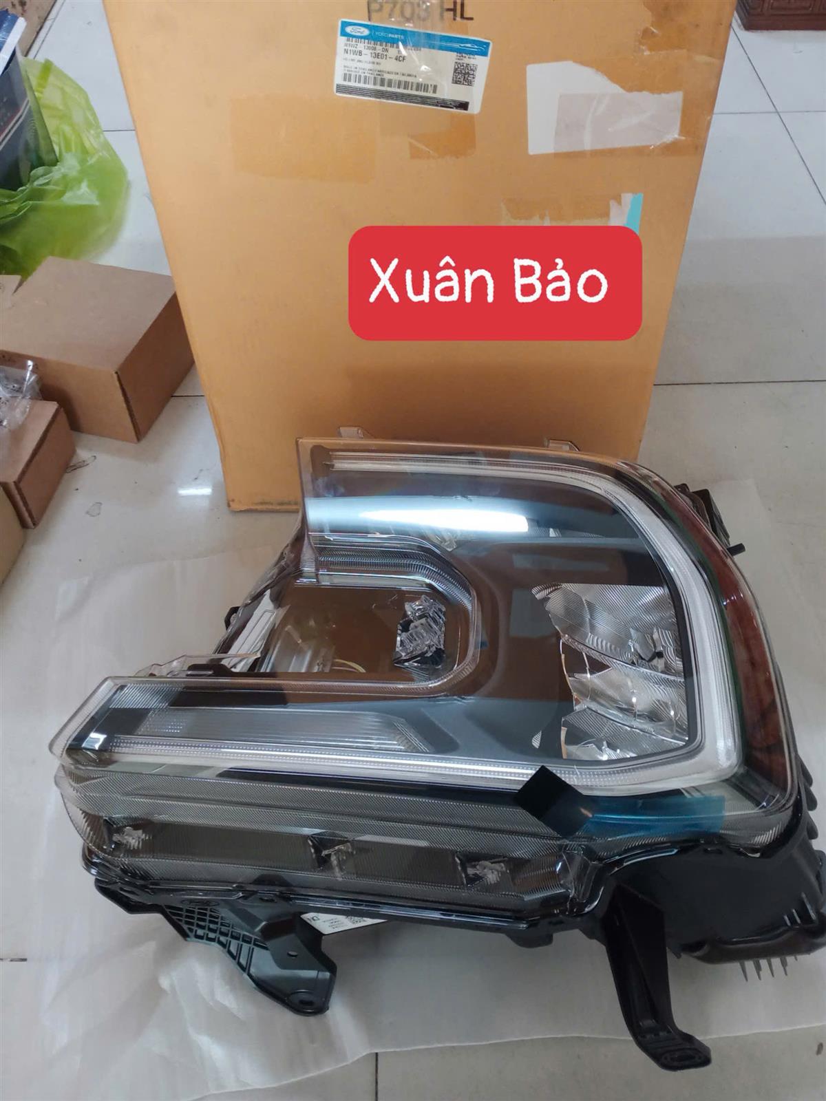 Đèn pha Ford Ranger XLS 2023-2026 RH CH