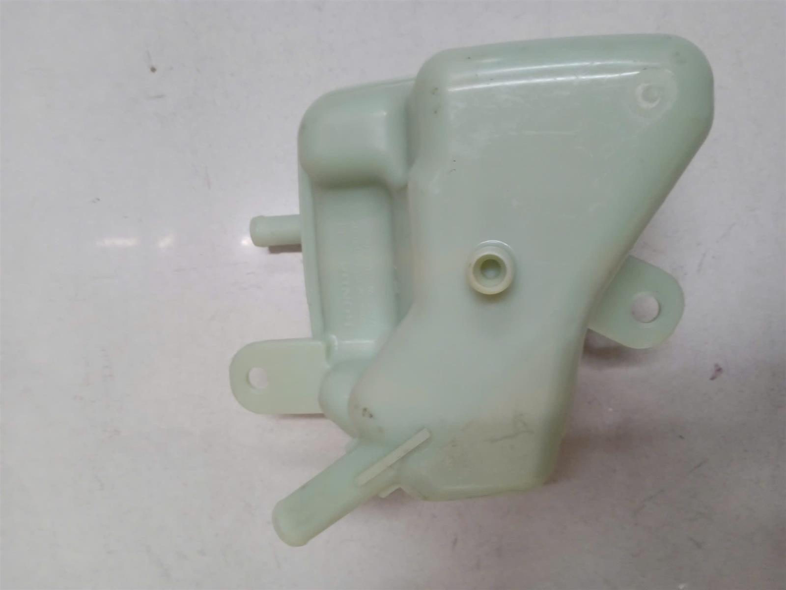 Bình nước phụ Honda CRV 2014-2022 CH