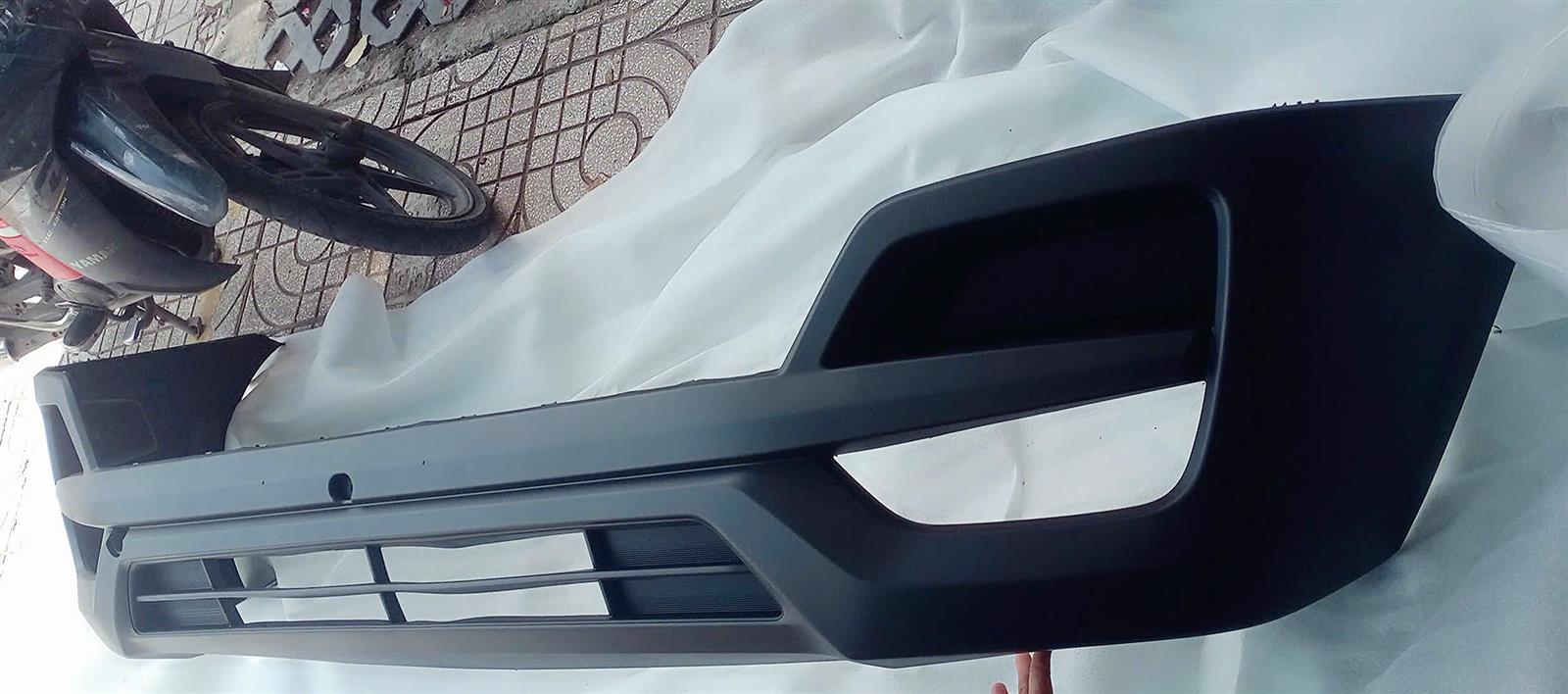 Cản trước Hyundai Solati CH