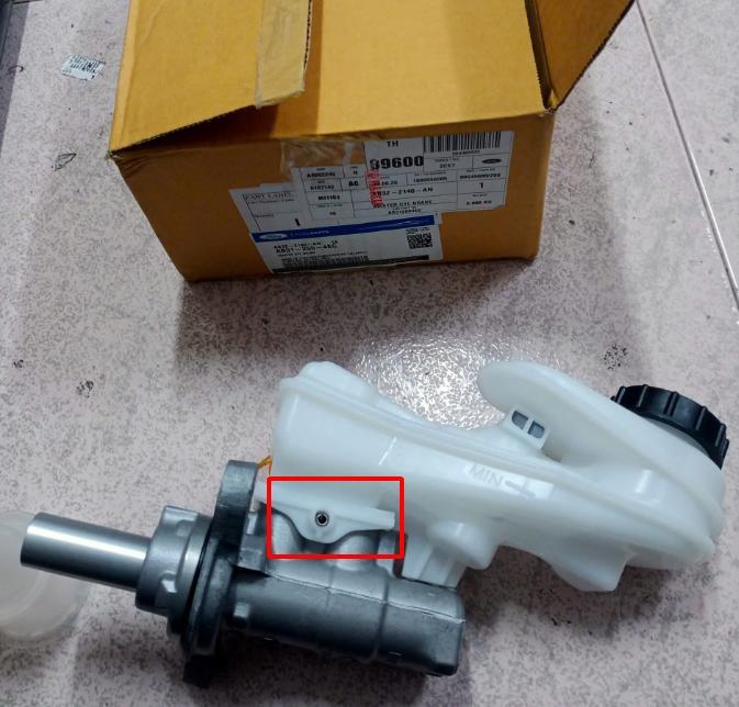 Heo thắng tổng Ford Ranger 2012-2018, BT50 2012-2018 MT CH( lỗ ren:8.5-8.5)