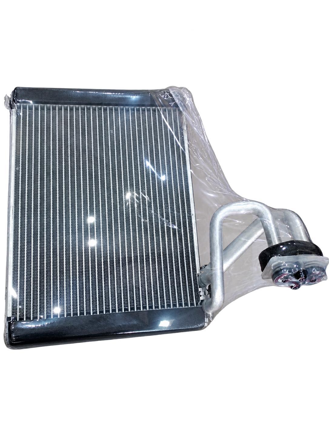 Dàn lạnh trước Suzuki APV 2003-2020 Thái( tải)