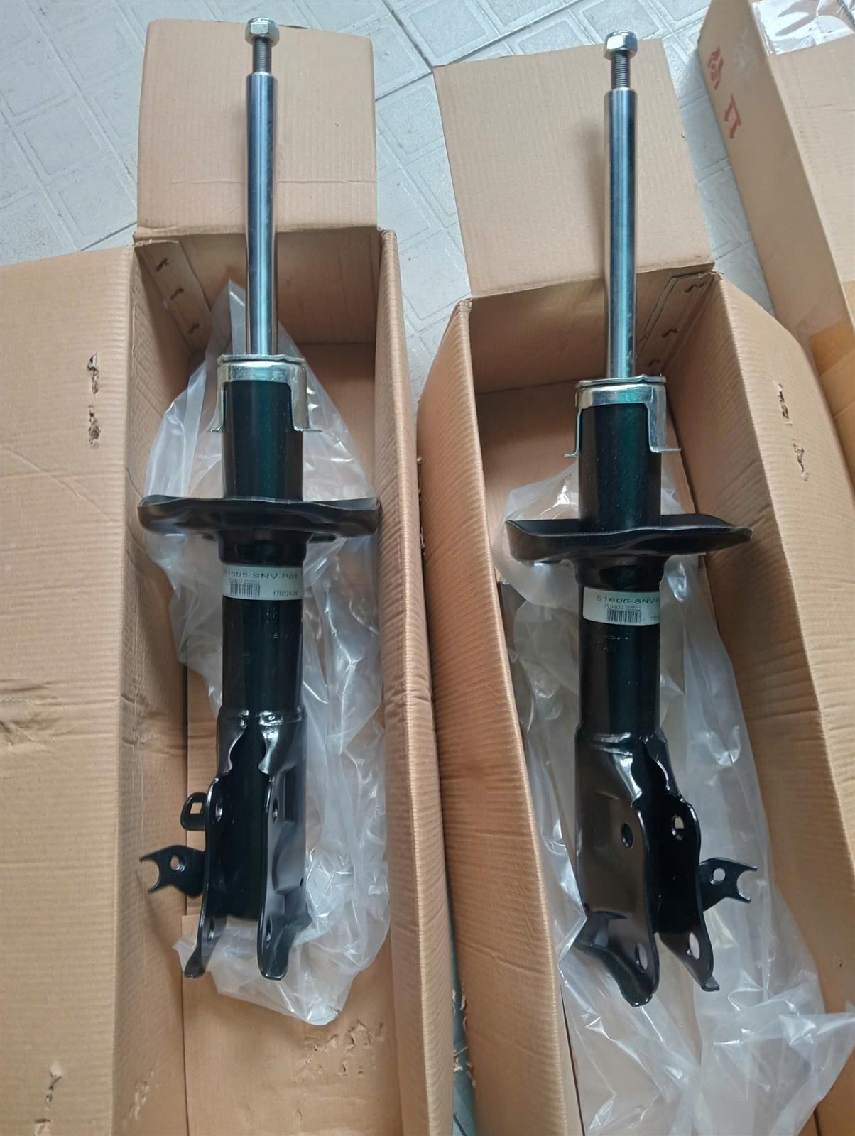Giảm xóc trước Honda Civic 2006-2010 L/R TH