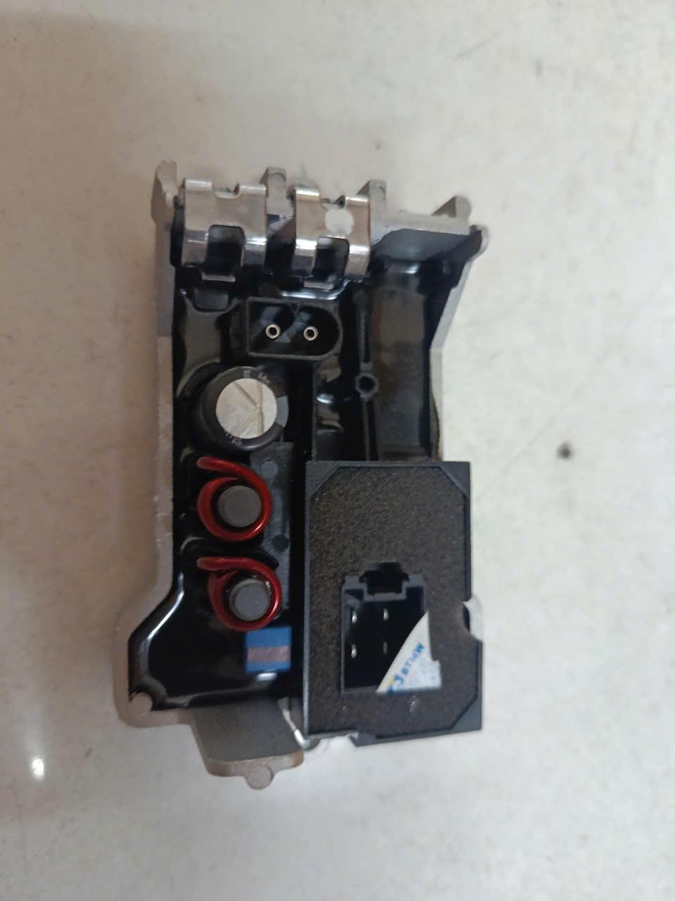 Trở quạt Mercedes E240, C180, C200, C240, C280 CH