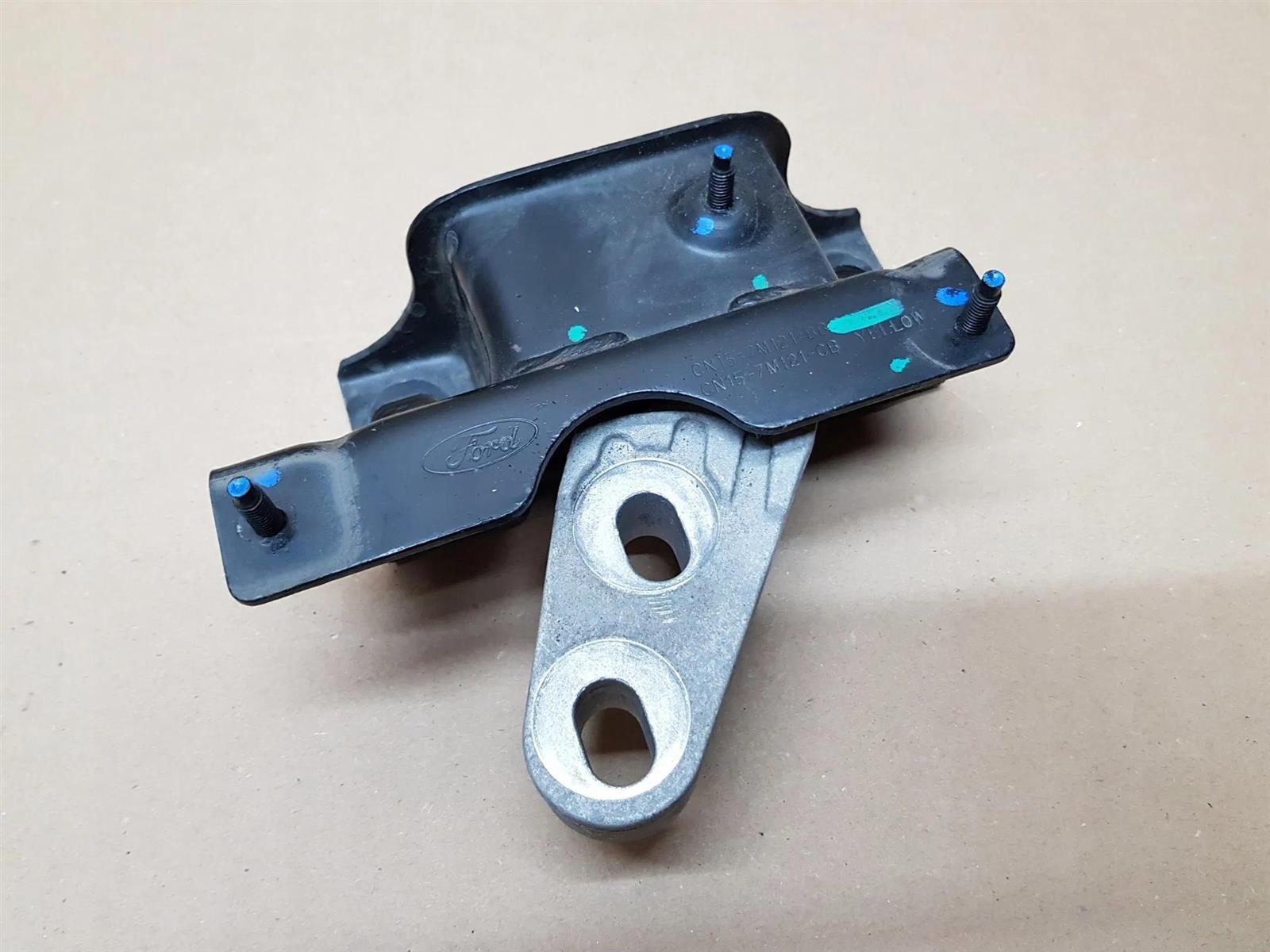 Cao su chân hộp số Ford Ecosport 2015-2018 LH CH
