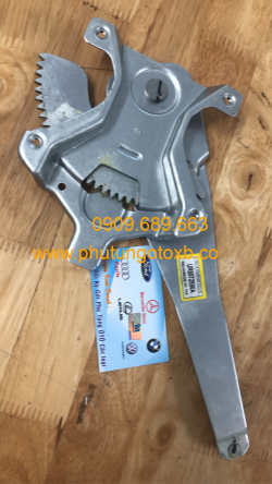 Compa lên xuống kính sau ford Everest 2005-2008 RH CH Ford Everest 2005