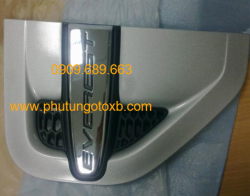 Ốp mang cá ford Everest 2009-2012 RH CH Ford Everest 2009