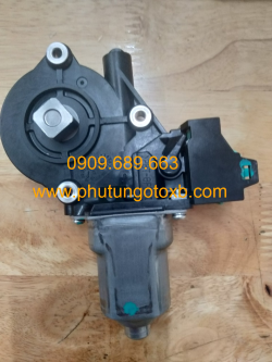 Motor lên xuống kính sau Nissan Navara 2005-2013 RH TH