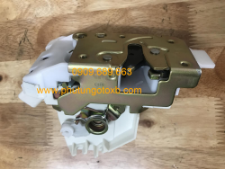 Ổ khóa ngậm cửa trước Ford Mondeo 2.0, 2.5 RH TH