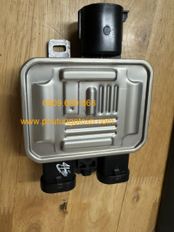 Hộp điều khiển quạt Ford Transit 2009-2020 CH Ford transit 2008