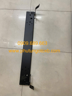 Xương cản trước Toyota Fortuner 2015 TH