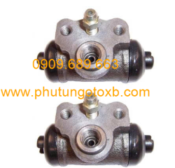 Heo thắng sau Ford Fiesta 1.5 2009-2017, Mazda 2 TH