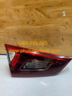 Đèn lái sau trong Mazda 2 2015-2019 Bãi 