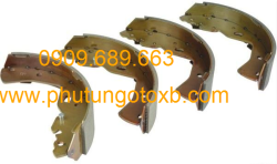 Má phanh sau Nissan Navara NP300, D23 2015-2018 CH ( guốc)