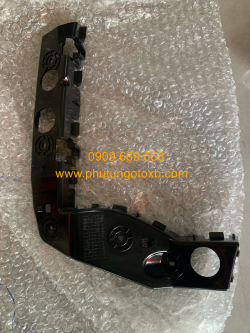 Phe cài cản trước Chevrolet Colorado 2013-2019 TH 